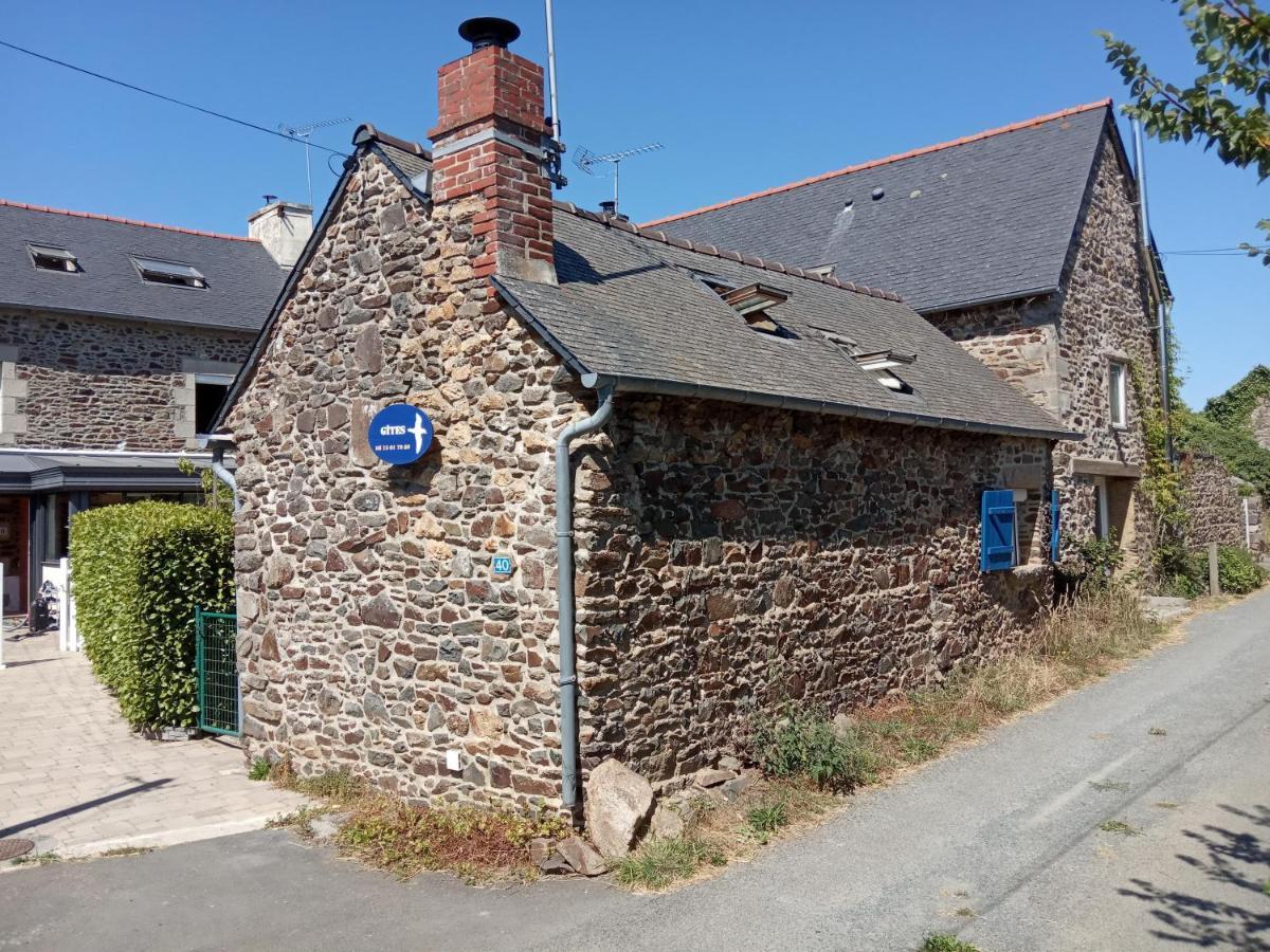 Maisonnette Et Gite Proches De La Mer Plouha Exterior photo